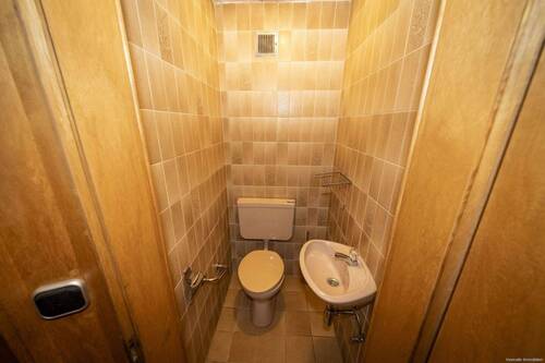 Gäste-WC Erdgeschoss - 