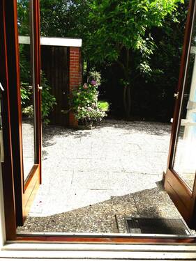 Blick auf die Terrasse - 