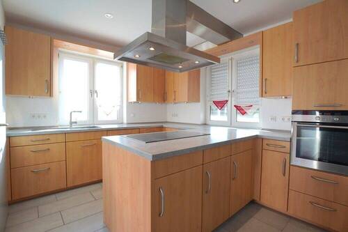 Bild 4 - Einfamilienhaus mit 294,70 m² in Kelkheim (Taunus) zum Kaufen