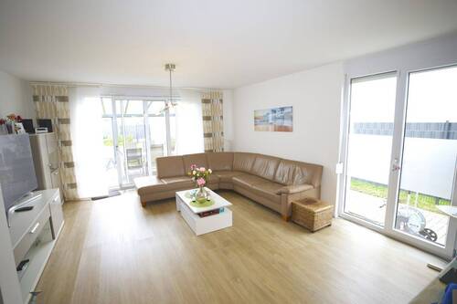 Wohnzimmer EG - 5 Zimmer Doppelhaushälfte in Köln / Heimersdorf