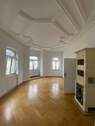 Herrschaftlicher Wohnbereich - Herrschaftliche 2-Zimmer-Jugendstil-Wohnung in zentraler City-Lage