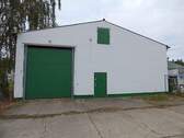 Einfahrt mit Sektionstor - Halle in Groß Kreutz (Havel)