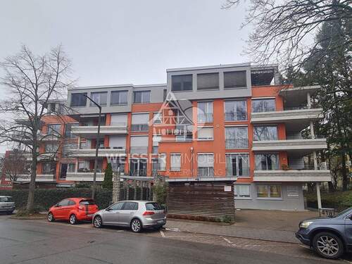 Außenansicht - 4 Zimmer Etagenwohnung zur Miete in Fürth