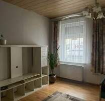 Mehrfamilienhaus mit zwei bezugsfreien Wohnungen - Netzschkau