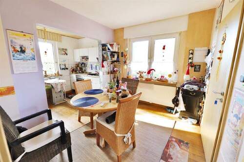 Wohn-/Esszimmer mit offener Küche(EG) - Einfamilienhaus mit 103,80 m&sup2; in Lage zum Kaufen