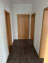 Flur.jpg - Etagenwohnung mit 77,00 m&sup2; in Coswig zur Miete