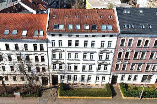 Gebäudeansicht - 3 Zimmer Etagenwohnung zum Kaufen in Leipzig