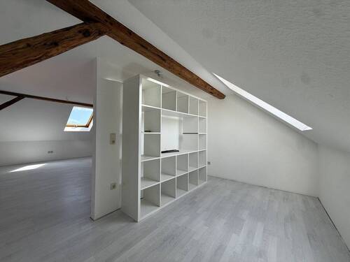 Ankleid Schlafz. 1 - Etagenwohnung mit 119,00 m&sup2; in Alheim zur Miete