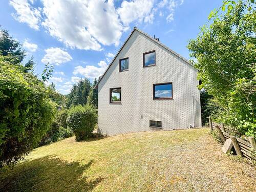 3 Garten - 6 Zimmer Einfamilienhaus in Einbeck