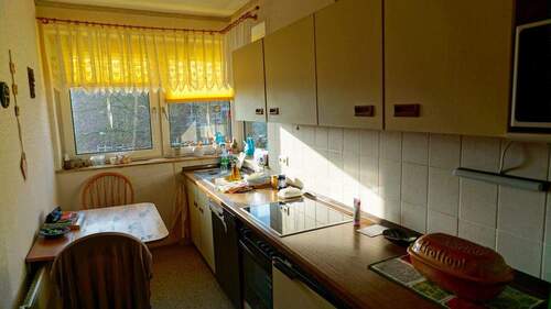 Küche - 4 Zimmer Etagenwohnung in Delmenhorst