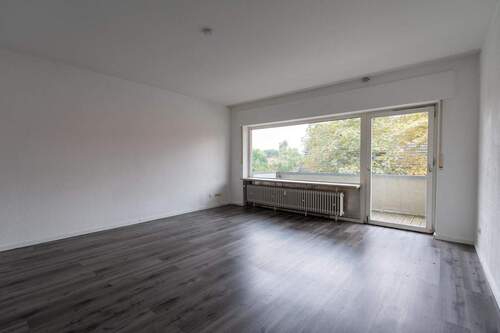 Wohnung 1. OG links - 1 Zimmer Mehrfamilienhaus, Wohnhaus in Saerbeck