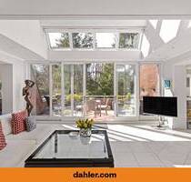 Exklusive Endetagenwohnung mit Aufzug direkt in die Wohnung - Hamburg / Wellingsbüttel