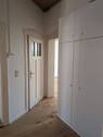 Flur mit Einbauschrank - 
