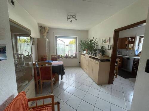 Essbereich - Einfamilienhaus mit 120,00 m² in Wöllstadt zum Kaufen