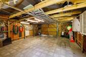 Garage - 