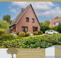 Einfamilienhaus mit großem Garten und Raum für Ihre Gestaltungsideen - Ahrensburg
