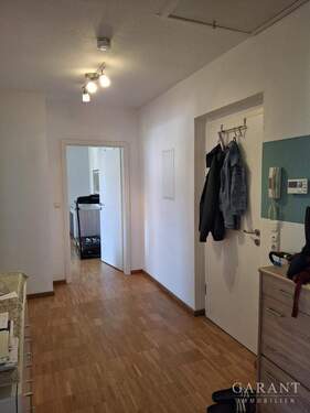 Flur - 2 Zimmer Etagenwohnung in Würzburg