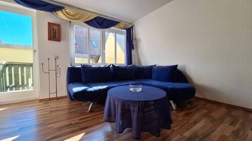 20250512_173434.jpg - 2 Zimmer Etagenwohnung zum Kaufen in Kitzingen