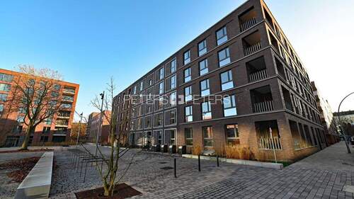 Außenansicht - + Neubau + Erstbezug + EBK + Balkon +