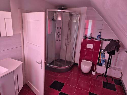 Bad DG - Einfamilienhaus mit 132,00 m&sup2; in Maxhütte-Haidhof zum Kaufen