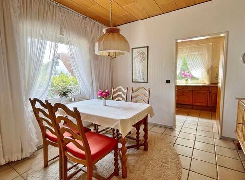 Hauptwohnung: Esszimmer - 