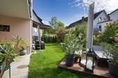 Gartenparadies mit Terrassen - 