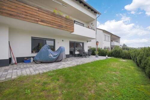 Terrasse - 2 Zimmer Etagenwohnung zur Miete in Mühlacker-Lomersheim
