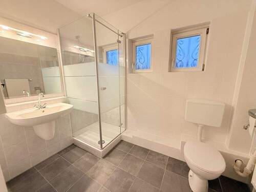 Tageslichtduschbad OG - 