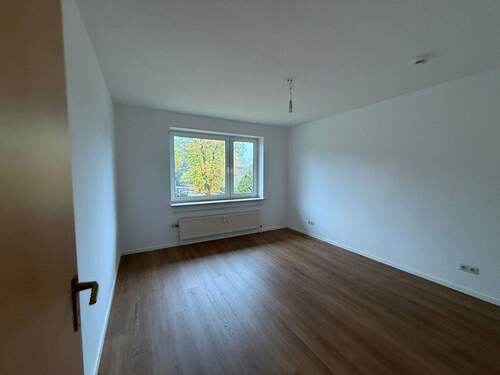 Schlafzimmer Bild 1 - Etagenwohnung mit 86,50 m&sup2; in Stelle zur Miete