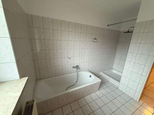 Badezimmer Bild 2 - 