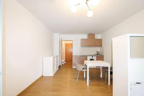 Wohn-/Schlafzimmer - WE13 - 