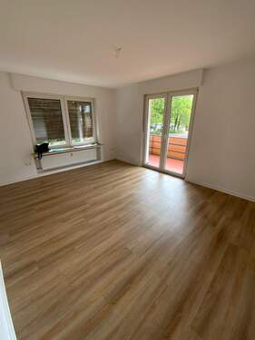 Muster - Wohnzimmer - 3 Zimmer Etagenwohnung zur Miete in Gütersloh