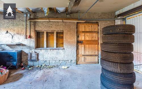 Nebengelass Garage 1 von 2 - 