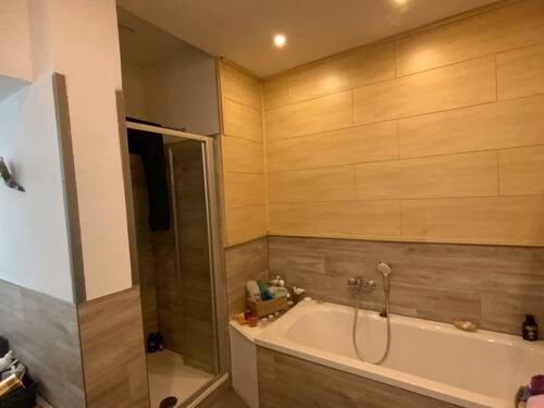 Badezimmer, Wohnung Erdgeschoss - 