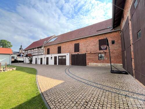 Scheune neben dem Wohnhaus - 