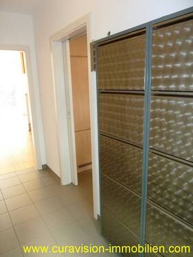 Eingangsflur 2. Ansicht.JPG - 