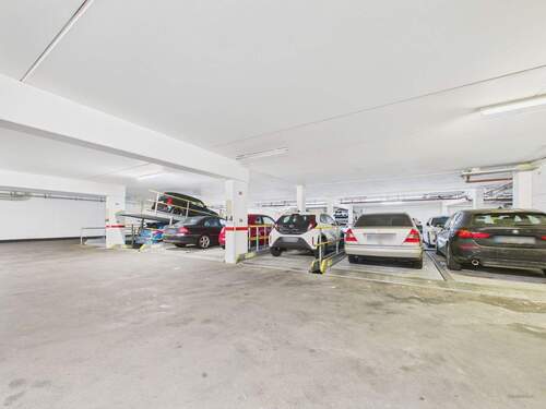 Tiefgarage - 