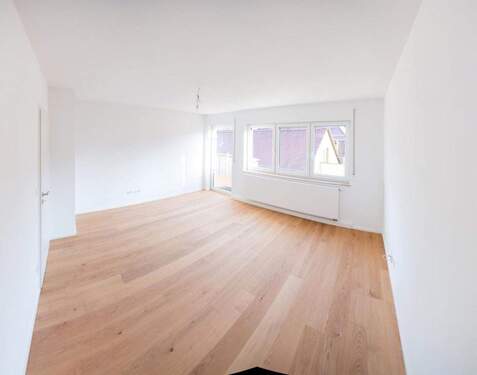großzügiges Wohnzimmer - 3 Zimmer Etagenwohnung in Stuttgart