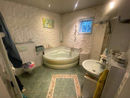 Loft Badezimmer - 7 Zimmer Etagenwohnung in Fürth