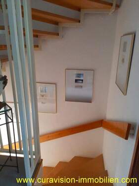 Treppenaufgang 2. Ansicht.jpg - 