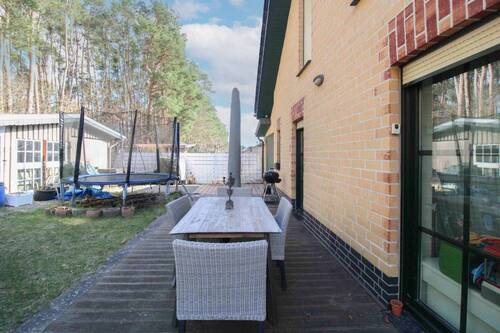 Terrasse Gartenseite - Einfamilienhaus in Rathenow zum Kaufen