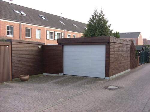 Garage Straßenseite - 