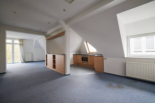 Loft-Wohnung im Dachgeschoss - 