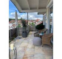 Moderne, hochwertige 5,5-Zimmer Maisonette-Wohnung in Friedrichshafen!!