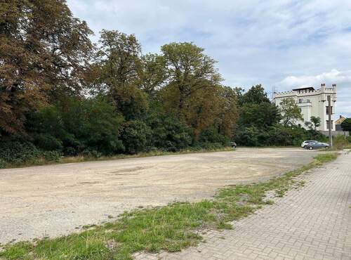 Grundstück mit Blick Richtung Nordosten.jpg - Potentialfläche für Nahversorgungsmarkt