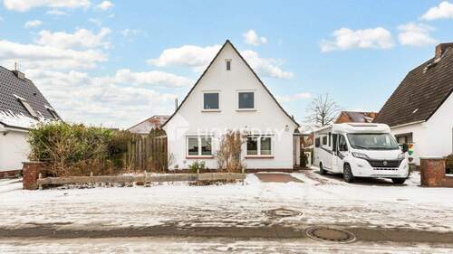 Außenansicht 1 - Einfamilienhaus mit 114,00 m&sup2; in Norderstedt zum Kaufen