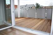 Großer, überdachter Balkon - 3 Zimmer Etagenwohnung in Delmenhorst