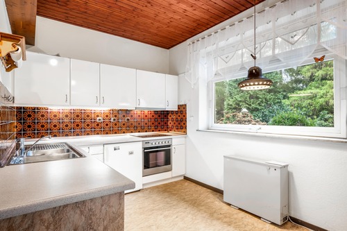 Küche Hauptwohnung - 