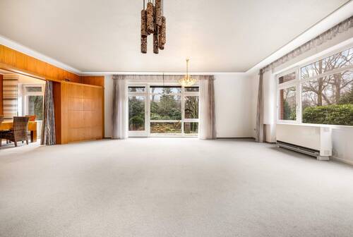 Wohn- und Esszimmer Hauptwohnung - 