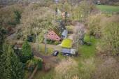 Luftbild - 7 Zimmer Einfamilienhaus zum Kaufen in Oyten